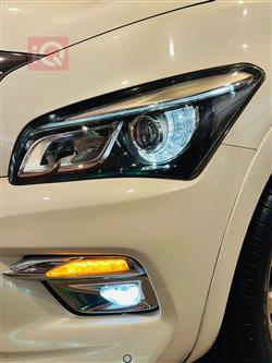 Infiniti QX80